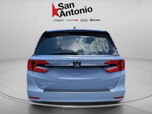 2023 Honda Odyssey Elite