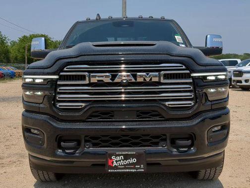 2025 RAM 2500 Laramie Crew Cab 4x4 6'4' Box