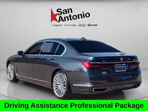 2022 BMW 750 i xDrive