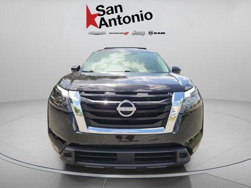 2024 Nissan Pathfinder SV 4WD
