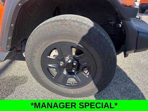 Joose 2025 Jeep Wrangler Sport