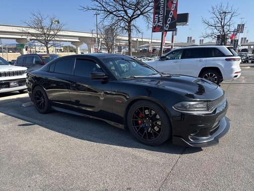 2016 Dodge Charger R/T Scat Pack