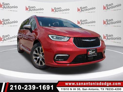 2025 Chrysler Pacifica L