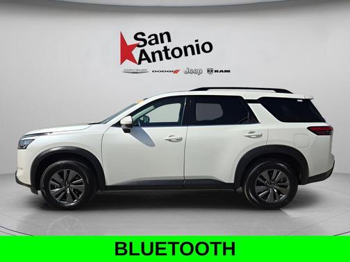 2024 Nissan Pathfinder SV FWD