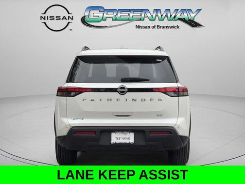 2024 Nissan Pathfinder SV FWD