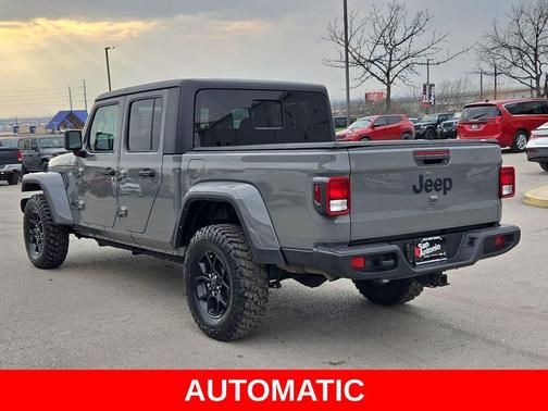 2022 Jeep Gladiator Sport S