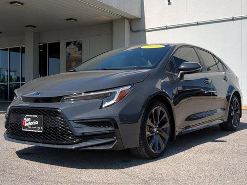 2023 Toyota Corolla Hybrid SE