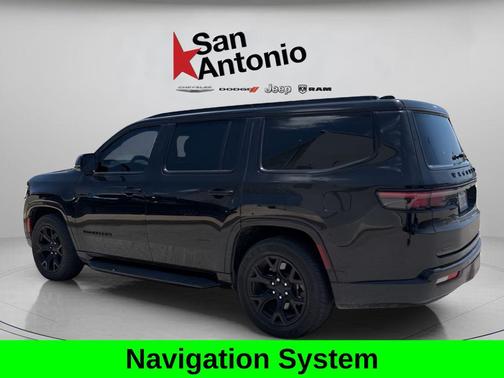 Diamond Black Crystal Pearlcoat 2023 Jeep Wagoneer Series II Carbide 4x4