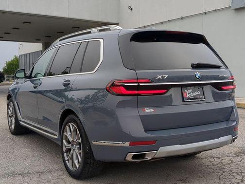 2024 BMW X7 xDrive40i