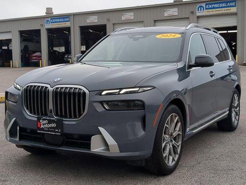 2024 BMW X7 xDrive40i