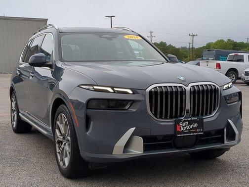 2024 BMW X7 xDrive40i