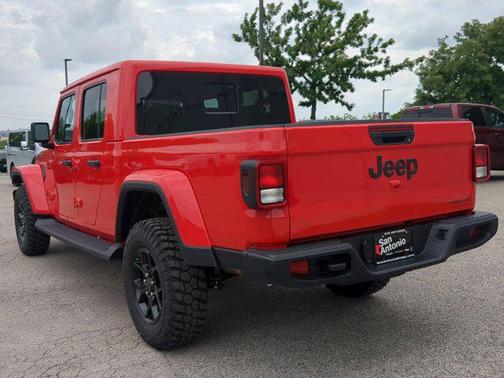 2025 Jeep Gladiator Sport