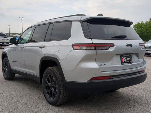 2025 Jeep Grand Cherokee L Altitude