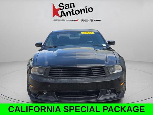 Ebony 2011 Ford Mustang GT Premium