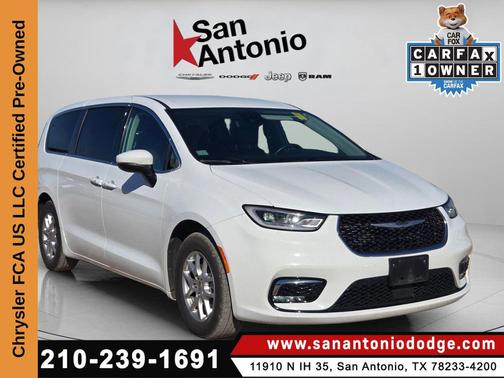 2023 Chrysler Pacifica Touring L