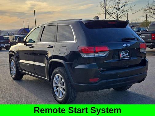 2022 Jeep Grand Cherokee Laredo