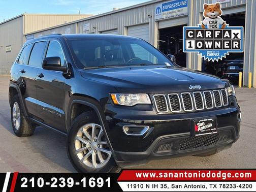 2022 Jeep Grand Cherokee Laredo
