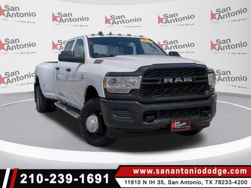 2021 RAM 3500 Tradesman Crew Cab 4x4 8' Box