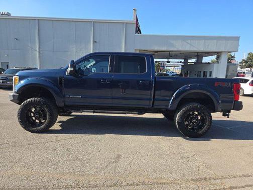 2017 Ford F-250 Lariat