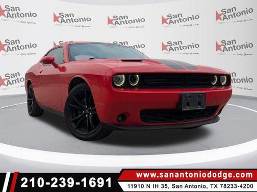 2017 Dodge Challenger SXT