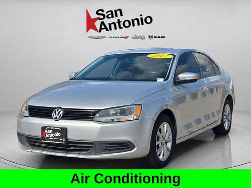 Reflex Silver Metallic 2012 Volkswagen Jetta SE