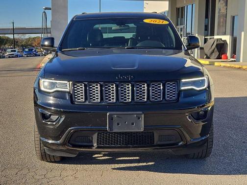 2021 Jeep Grand Cherokee Laredo