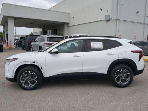 2024 Chevrolet Trax LT