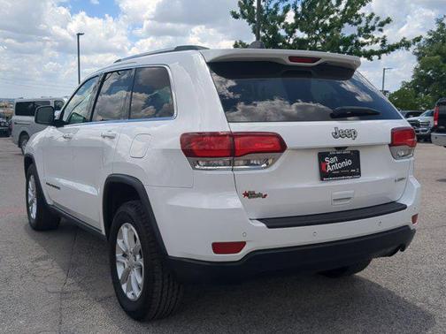 2021 Jeep Grand Cherokee Laredo
