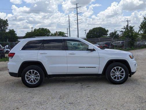 2021 Jeep Grand Cherokee Laredo