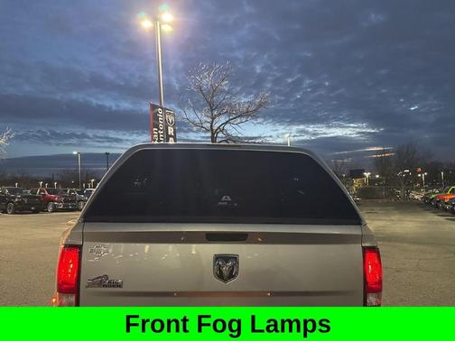 2018 RAM 3500 Big Horn Crew Cab 4x2 8' Box