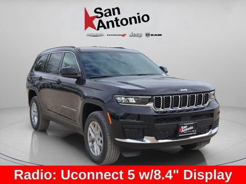 Diamond Black Crystal Pearlcoat 2025 Jeep Grand Cherokee L Laredo