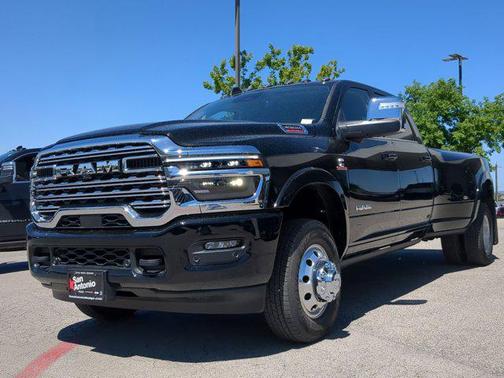 2025 RAM 3500 Longhorn