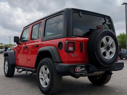 2022 Jeep Wrangler Unlimited Sport