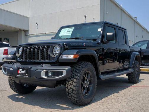 2025 Jeep Gladiator Sport
