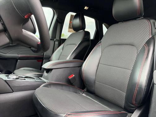 Iconic Silver Metallic 2023 Ford Escape ST-Line