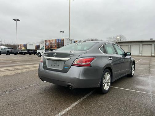 2014 Nissan Altima 2.5 SV