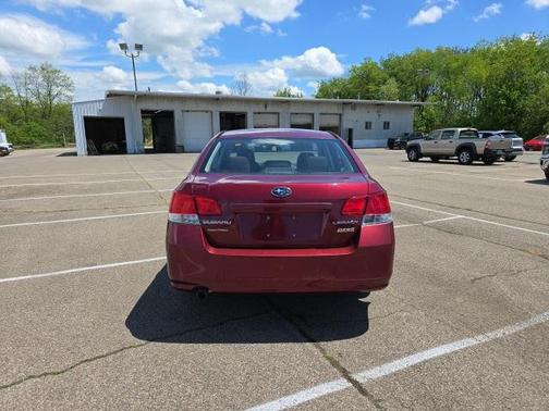 2011 Subaru Legacy Base