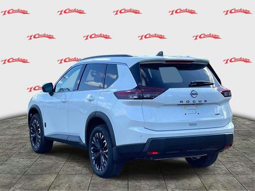 Everest White Pearl Tricoat 2026 Nissan Rogue Dark Armor