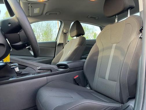 Ecotronic Gray 2024 Hyundai ELANTRA SE