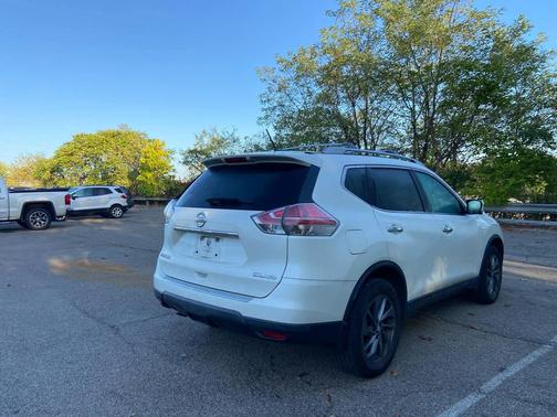 2016 Nissan Rogue SL