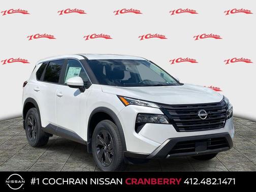 Everest White Pearl Tricoat 2026 Nissan Rogue SV