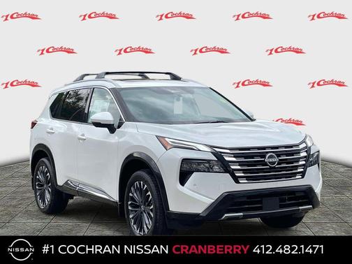 Everest White Pearl Tricoat 2026 Nissan Rogue Platinum