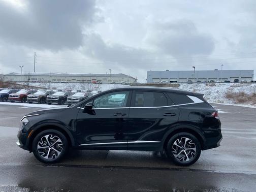 2023 Kia Sportage Hybrid EX