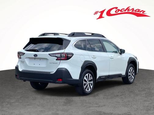 Crystal White Pearl 2025 Subaru Outback Premium