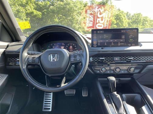Platinum White Pearl 2023 Honda Accord Hybrid Sport