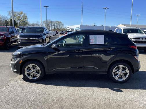 2023 Hyundai KONA SEL