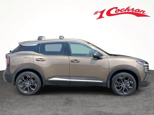 Canyon Bronze Metallic 2025 Nissan Kicks SR