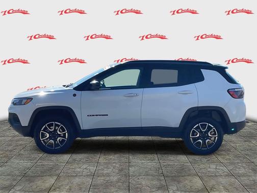 2024 Jeep Compass Trailhawk