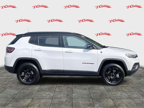 2023 Jeep Compass Trailhawk