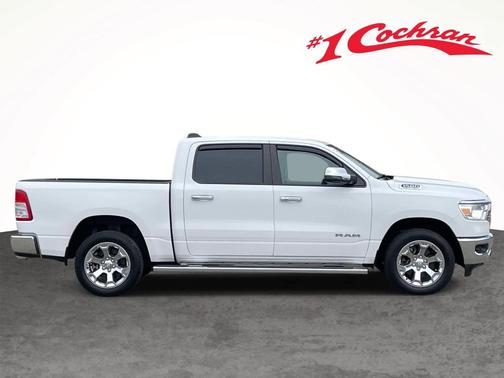 Bright White Clearcoat 2023 RAM 1500 Big Horn/Lone Star